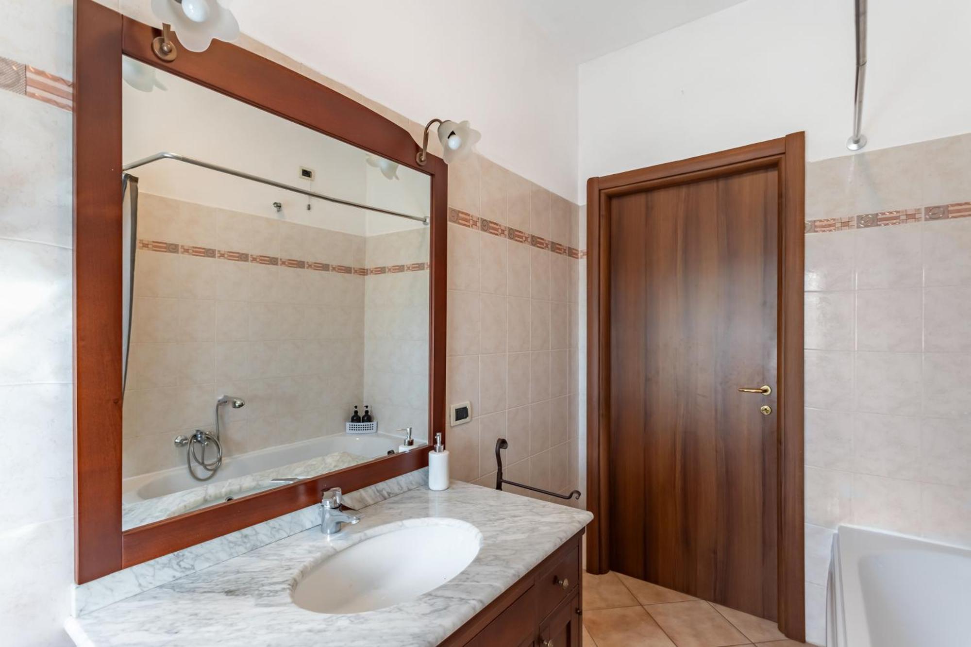 Apartamento Lilly House - Travaco Siccomario - By Host4U San Martino Siccomario Exterior foto