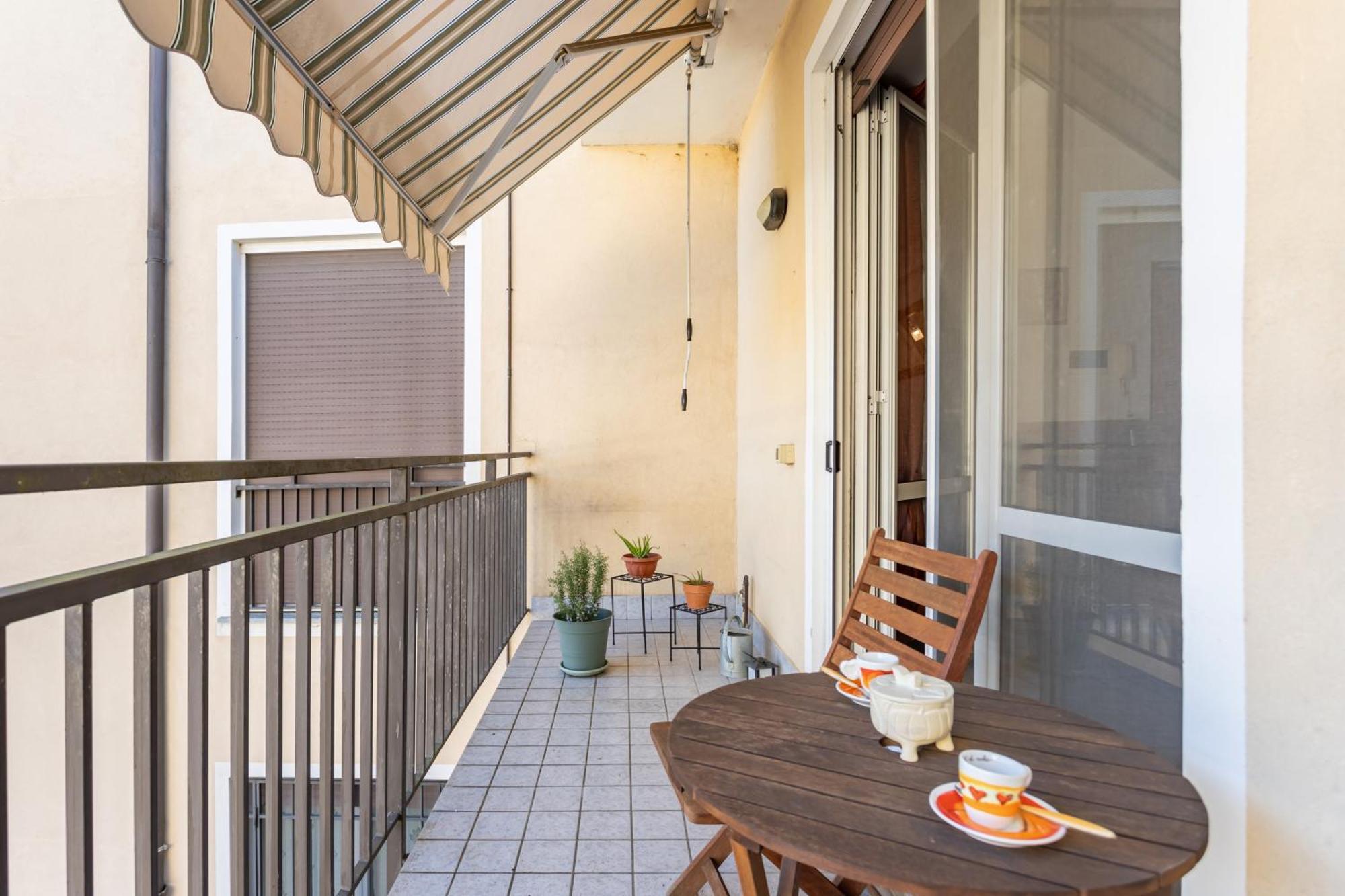 Apartamento Lilly House - Travaco Siccomario - By Host4U San Martino Siccomario Exterior foto