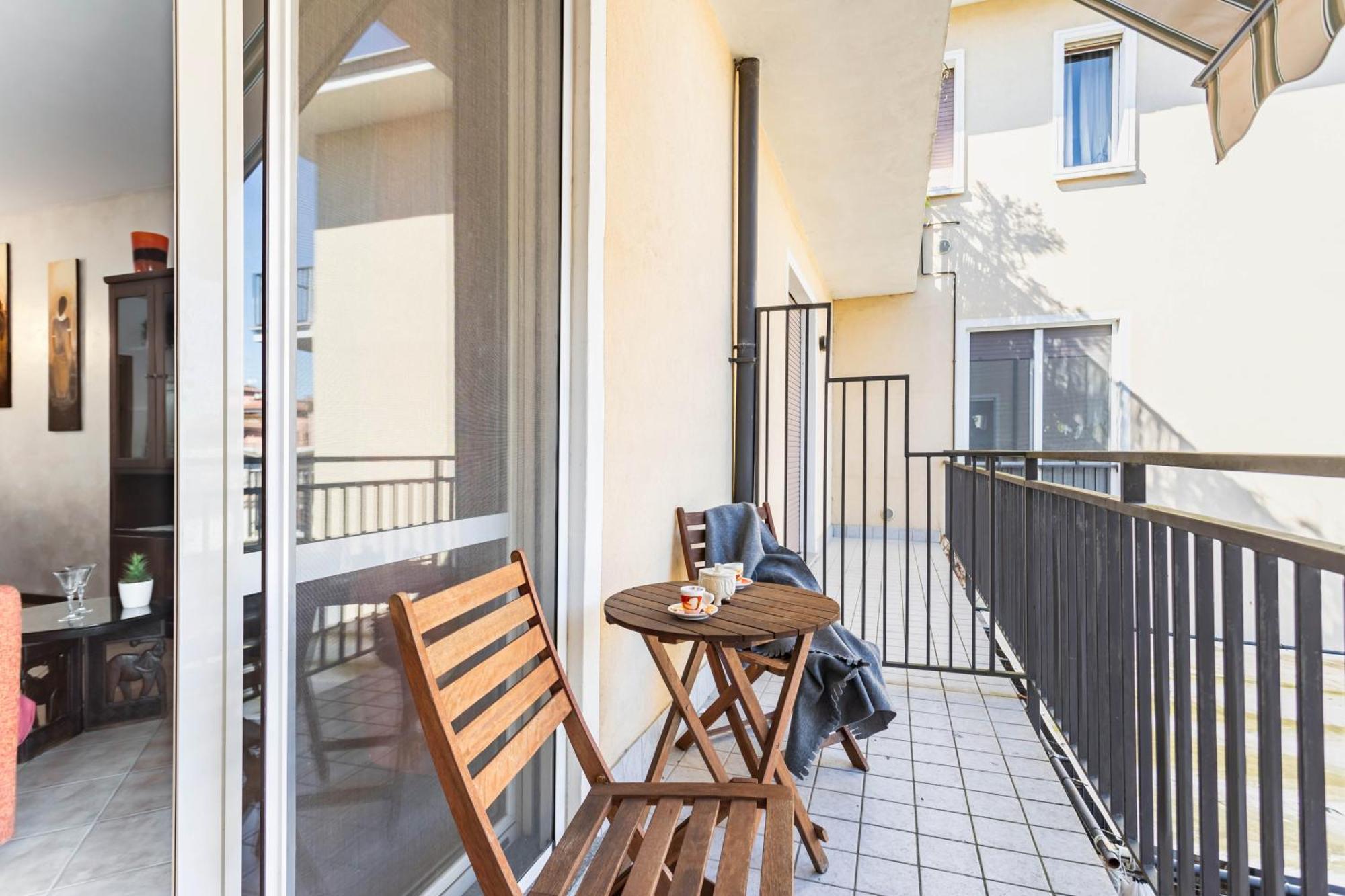 Apartamento Lilly House - Travaco Siccomario - By Host4U San Martino Siccomario Exterior foto